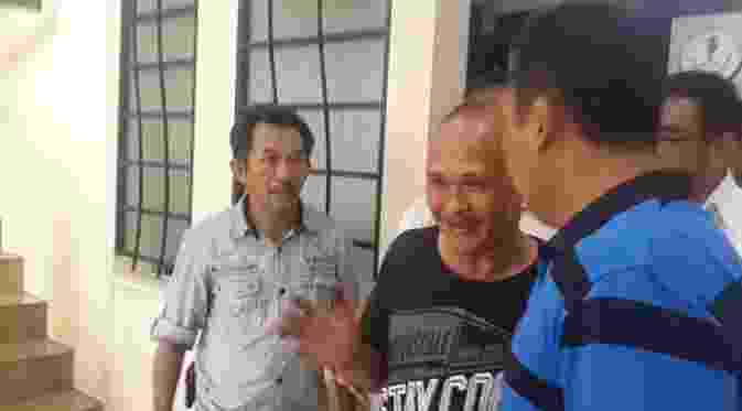 Daeng Azis digiring ke sel Mapolres Jakarta Utara. (liputan7upcash.com/Moch Harun Syah)