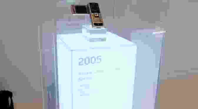 Samsung SCH-B100 (liputan7upcash.com/Iskandar)
