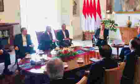 Presiden Jokowi Menerima Kunjungan Anwar Ibrahim Di Istana Bogor
