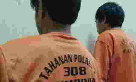 Diduga Edarkan Sabu Polisi Amankan 2 Driver Online Di Samarinda
