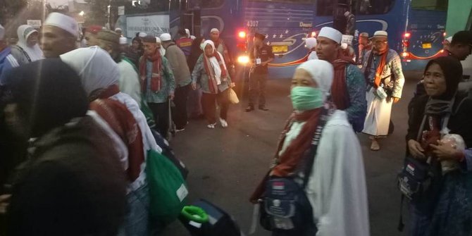 Jamaah Haji Asal Surabaya Meninggal Dunia Setibanya Di Tanah Air