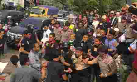 Polisi Bubarkan Deklarasi 2019GantiPresiden Di Tangsel Karena Tak Punya Izin
