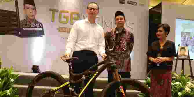 Sepeda Presiden Jokowi Laku Dilelang 1 M