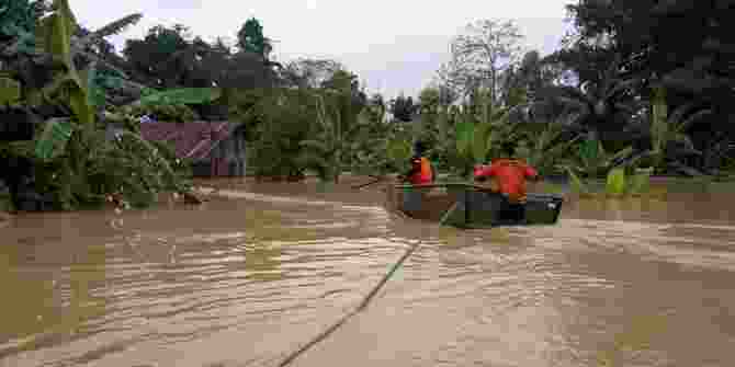 Curah Hujan Tinggi 3 Kecamatan Di Langkat Terendam Banjira