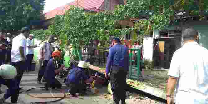 Tembok Roboh Sekolah Dasar Di Pekanbaru Menimpa Sejumlah Pelajar