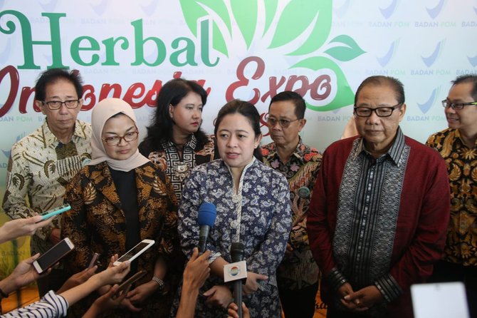 Menko Puan Mengajak Kaum Milenial Membudayakan Minum Jamu