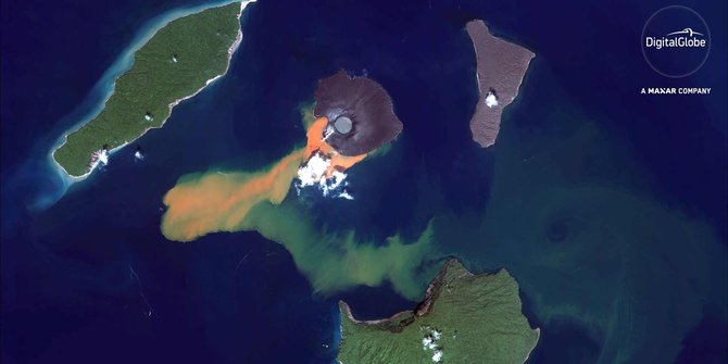 Anak Krakatau Alami Kegempaan Zona Bahaya 5 Km Dari Kawah