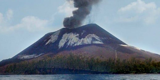 BMKG Menemukan Retakan Baru Gunung Anak Krakatau