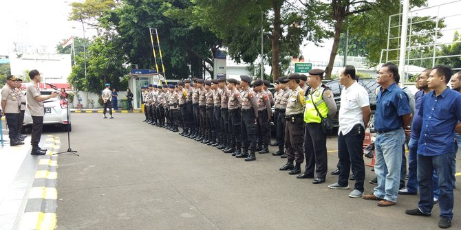 Sidang Perdana Kasus Hercules Dijaga Ketat Polisi Bersenjata