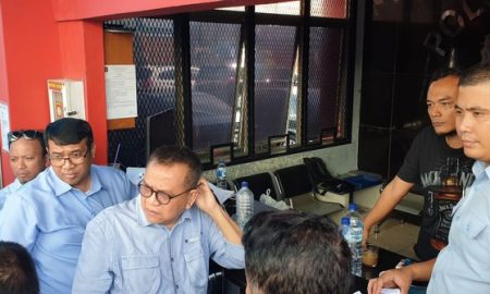 Rombongan Timses Dan Pendukung Prabowo Kunjungi Ahmad Dhani