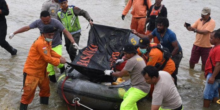 99 Mayat Korban Banjir Berhasil Dievakuasi