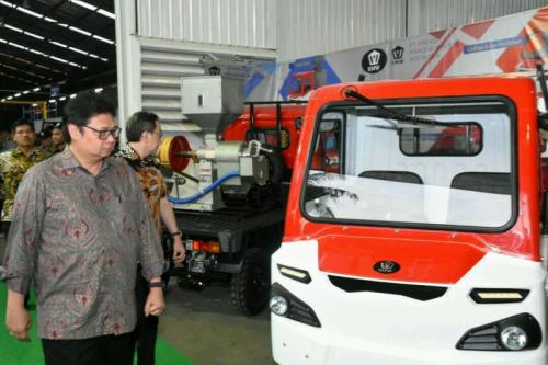Puluhan Negara Memesan Mobil Pedesaan Buatan Indonesia
